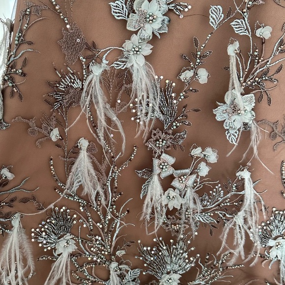 VLORA KALTRINA GOWN - Picture 6 of 6